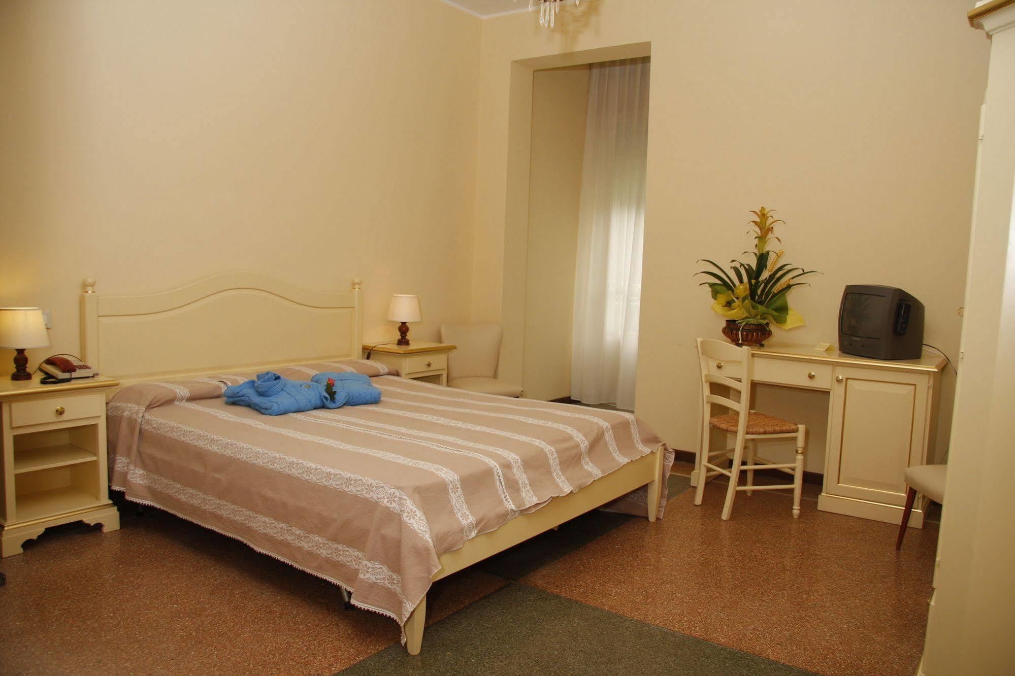 Hotel B&B Risorta Abano Terme Eksteriør billede